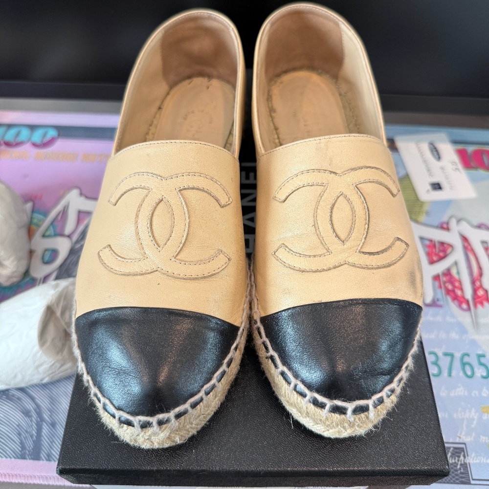 Chanel Espadrilles Size  7 - Classic Color - VERY comfortable
